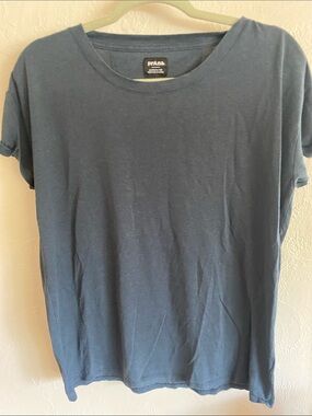 Prana Women’s Gray Short Sleeve Crew Tee
